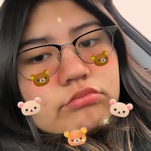 Meet your Posher, Amira